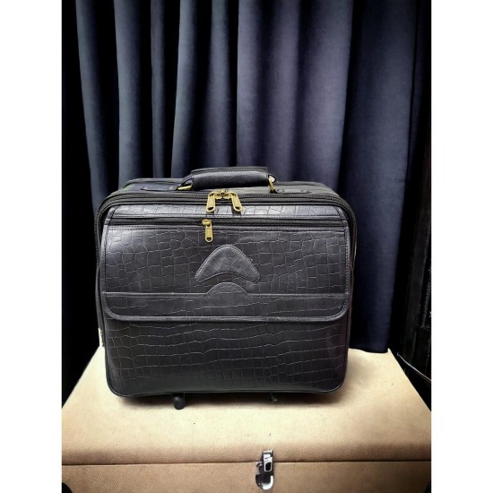 Genuine Good Quality Leather Bag Trending All Seasons Uses Travelling Bag Leather Original Good Quality Trolley Bag Easy Moving