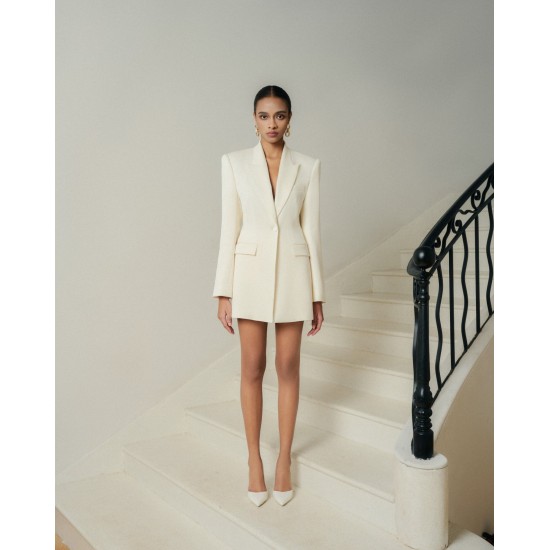 Elegant Style Blazer Woman Buttoned Front Chest Pocket Lya Backless Draped Blazer Summer Clothes For Women Whiteant Local Brand