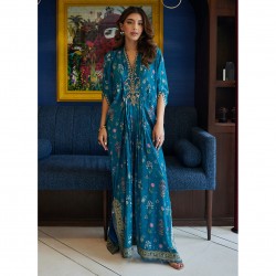 Comfortable Women's Kaftan on Sale Elegant Floral Style Vintage Lace Decoration Hand Work Shimmering Sleeves Manufacture Fit