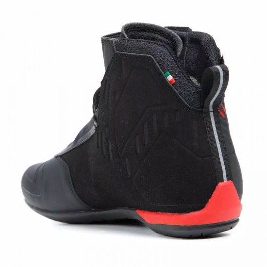 TCX  Shoes R04D WP  Black red