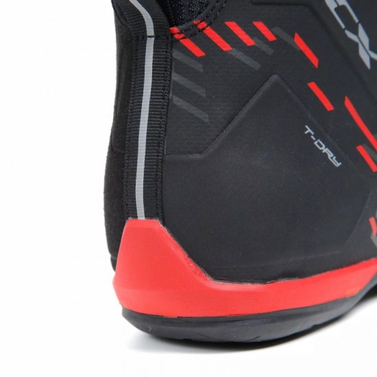 TCX  Shoes R04D WP  Black red