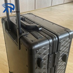 Usb Charging Port Luggage Trolly Bag With Tsa Lock Jacquard Carbon Fiber Suitcase Best Price Carbon Fiber Luggage