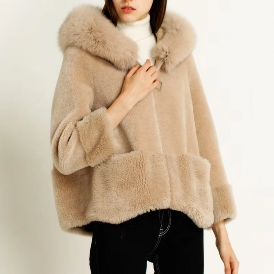 New Product Fashion Warm Lamb Clothes Winter Coat Short Woman Mongolian Sheep Fur Coat