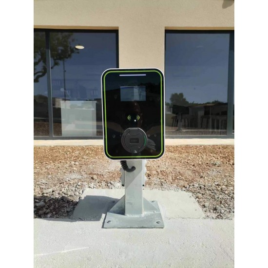 Socket Type AC EV Charger 22kw 11kw 7kw Home Use Smart Wallbox Charging Station Untethered Model With Bluetooth WIFI APP Control