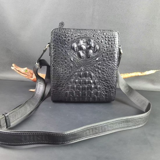 Crocodile Leather Retro Men's Shoulder Bag for Daily Commuting Original New Men's Crossbody Bag Shoulder Bag