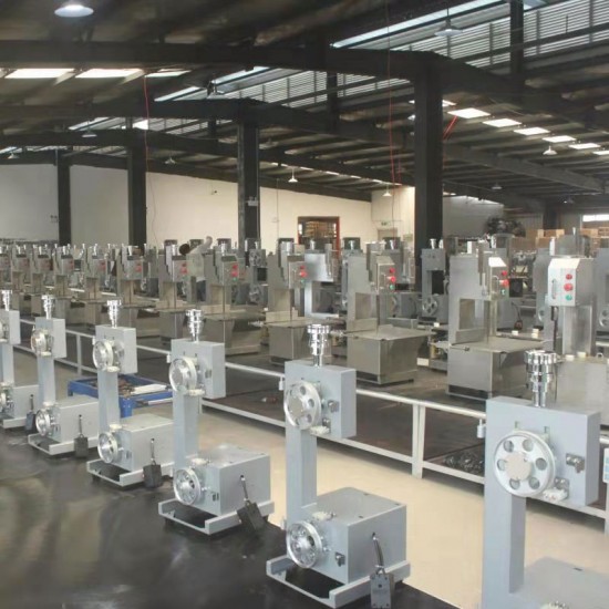 ANDUUK Heavy Frozen Electric Used And Saw Meat Fish Automatic Bone Cutting Machine