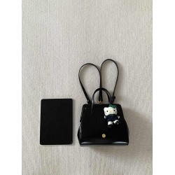 South Korea Autumn and Winter New Ins Female Bag Niche Retro Black Backpack Fashion Handbag