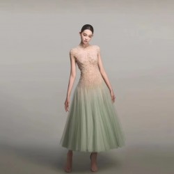 2025 Summer Fresh Forest Lace Backless Long Dress Sexy Empire Solid Front Floor-Length for Club Niche Vietnamese Designer