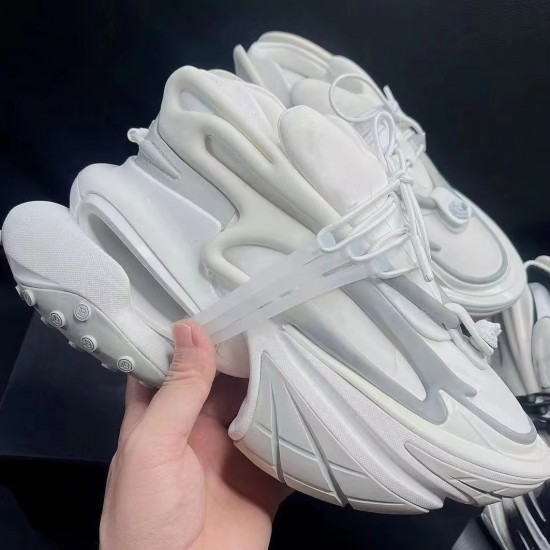 High  Quality Brand Sneakers Fashion Designer Men Basketball Sport Skateboard Trainer Shoes  Casual Shoes Comfortable for Men