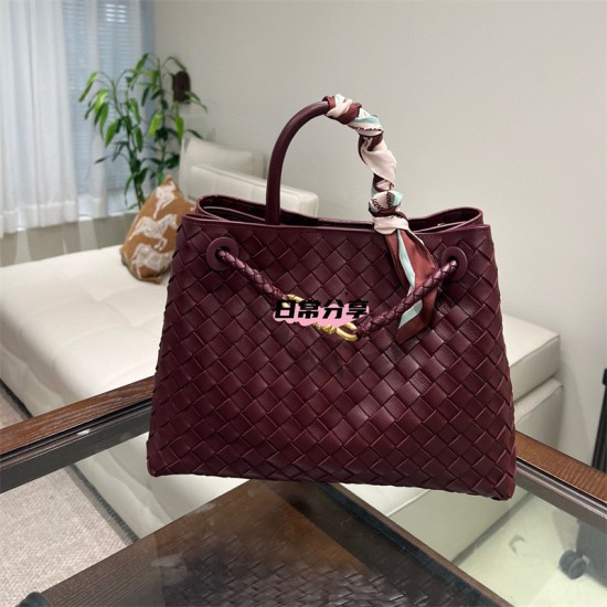 All Sheepskin Fashion Bag Women's New Metal Rope Buckle Hand Woven Single Shoulder Crossbody Handbag