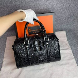 Classic Crocodile Leather Women's Handbag Vintage Style Pillow Bag Chains Zip Fashionable Crossbody Shoulder Bag for Summer