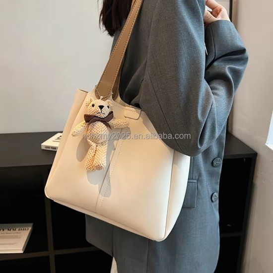 2025 New Large Capacity Handbag, Simple and Generous Large Capacity Leather Shoulder Oblique Straddle Shopping Bag
