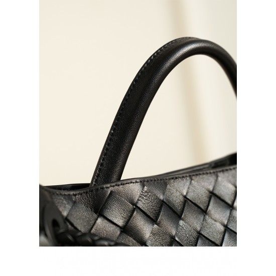 2025 Women's Large Capacity New Woven Shoulder Bag Temperament Diagonal Handbag Elegant and Stylish Women's Leather Bags