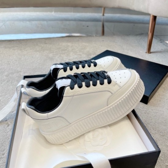 New Genuine Leather Thick-soled Sponge Board Shoes Are Fashionable and Versatile Thick-soled Sports and Casual Cookie Shoes