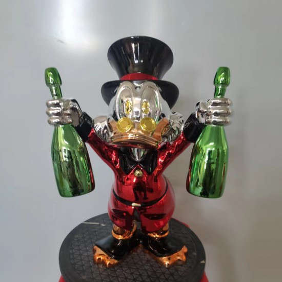 Pop Arts Resin Crafts Chrome Colored Duck with Champagne Bottles Animal Cartoon Character Duck Statue for Arts Gallery
