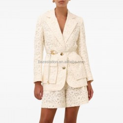 High-quality Custom Clothing Factory Knee-Length Loose Fit Straight Lace Shorts with Leaf Pattern and Pockets Suits for Women