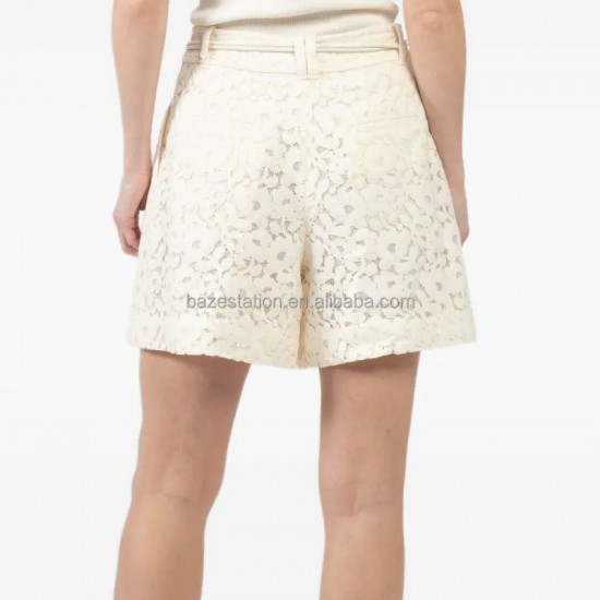 High-quality Custom Clothing Factory Knee-Length Loose Fit Straight Lace Shorts with Leaf Pattern and Pockets Suits for Women