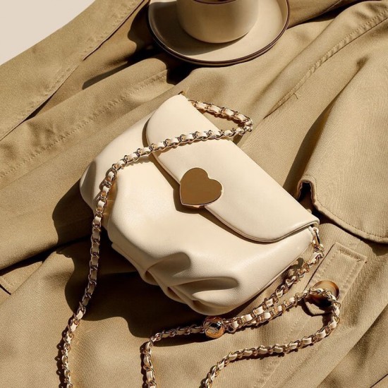 The 2025 New Summer Cross-body Bag with a Versatile and Niche Design, a Single-shoulder Commuting and Versatile Women's Bag