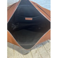 Trendy Designer Women's Genuine Leather Zip Closure Shoulder Bag Unique Fashion Style with Portable Features