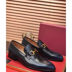 New High-quality Genuine Leather Men's Shoes, Cowhide Oxford Shoes, Casual Leather Shoes with a Glossy Finish