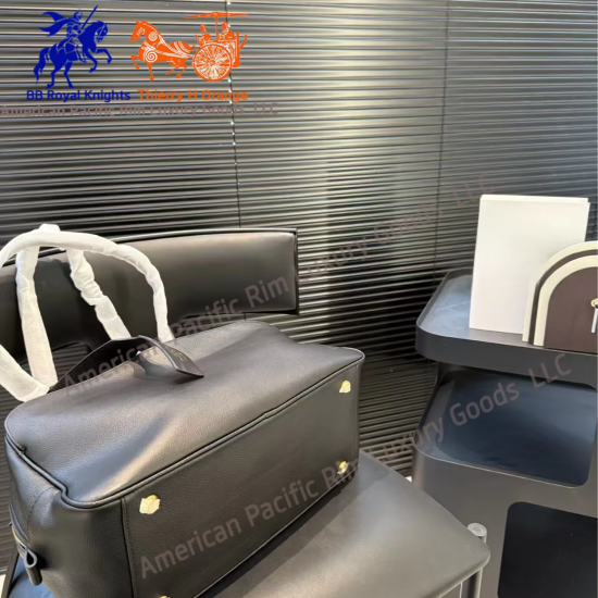 High-end original, top quality Premium Women's Shoulder Tote Bag Large Capacity Soft Leather Autumn/Winter Premium Armpit Bag