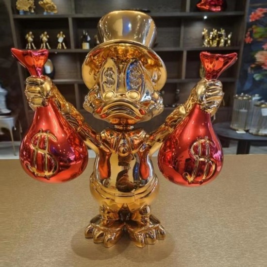 Hot Sales Gold Plated Scrooge MC Duck Statue Resin Crafts Cartoon Characters Pop Art for Interior Decoration Glass Fiber