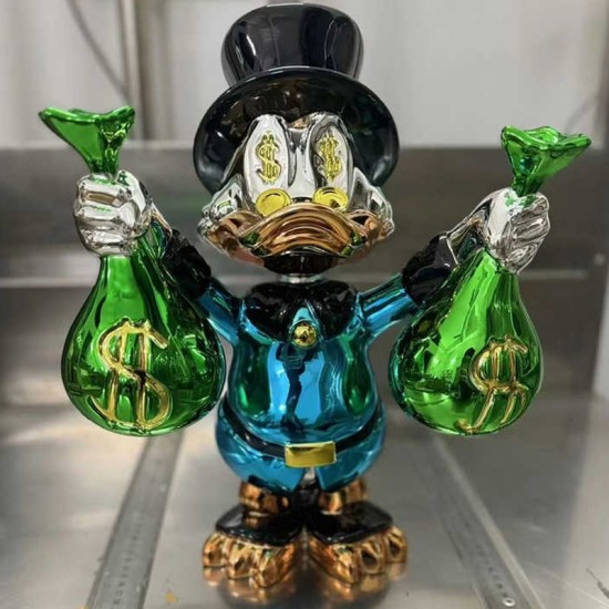 Hot Sales Gold Plated Scrooge MC Duck Statue Resin Crafts Cartoon Characters Pop Art for Interior Decoration Glass Fiber