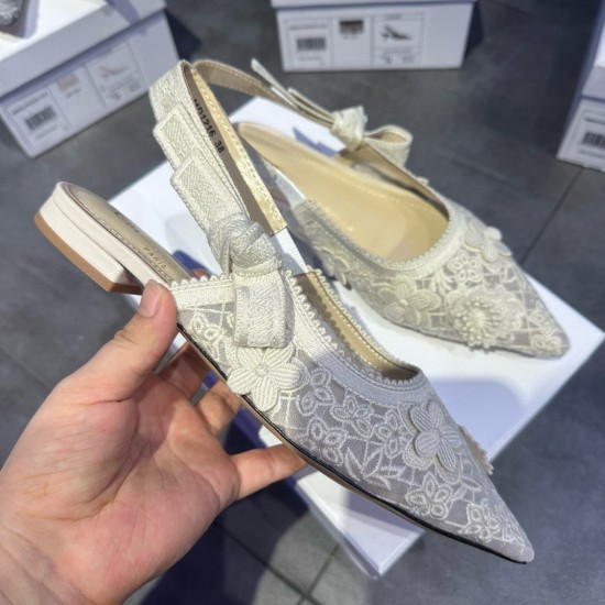 Top-quality Lace-trimmed Women's Shoes. for More Styles, Please Consult Me.