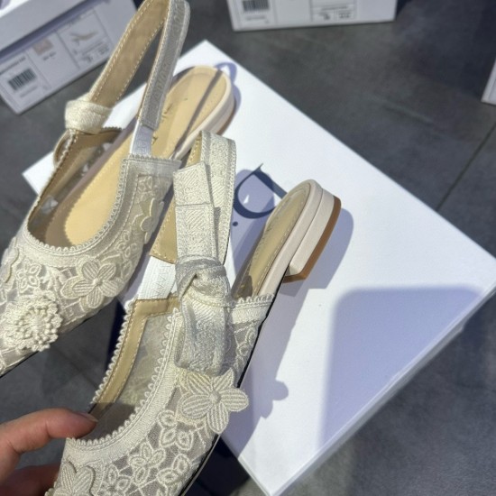 Top-quality Lace-trimmed Women's Shoes. for More Styles, Please Consult Me.