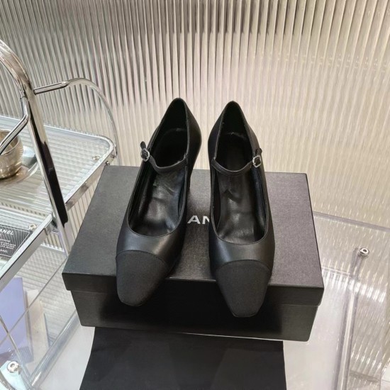 Fully Handmade with Genuine Leather. Customizable with LOGO. for More Product Information, Please Refer to the Catalogue.