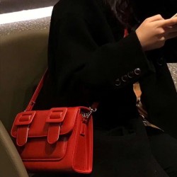 2025 Thailand Cute Crossbody Bag for Women Fresh Stylish Zipper Student Messenger Bag Lady Style Handbag