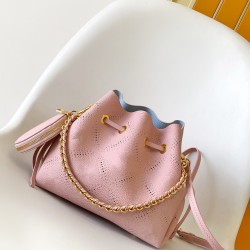 High Quality Women's Fashionable Soft Genuine Leather Crossbody Bag High-End Metal Decoration Waterproof Pleated Ladies