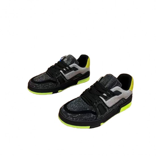 2025 New High Quality Design Trainer Sneakers Classic High Quality Casual Running and Walking Shoes for Men and Women