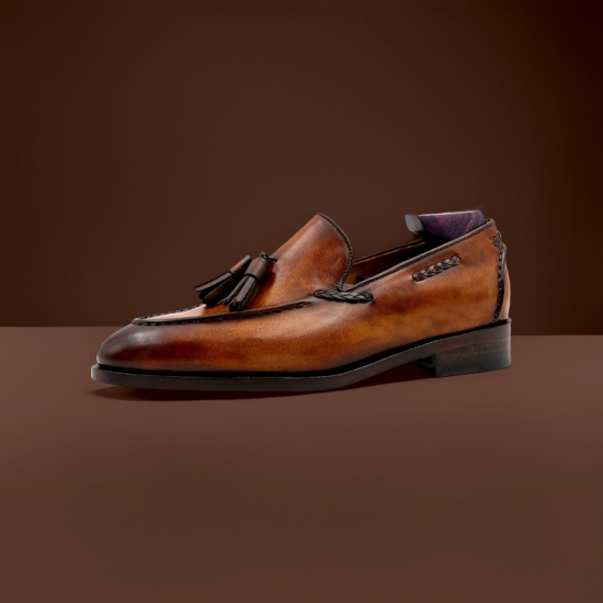 British Handcrafted Men's Loafers Pure Calf Leather Breathable Anti-Slip Casual Shoes with Embroidered Fringe Casual Shoes