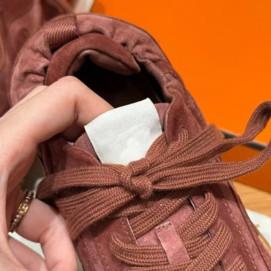 High-quality Handmade Multi-color Lace-up Training Shoes with Suede Soles, Suitable for Casual and Sporty Women's Wear.