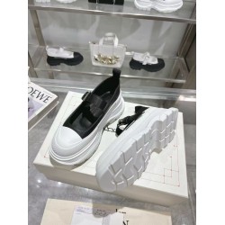 Top-quality Mary Jane Shoes Made of Genuine Leather