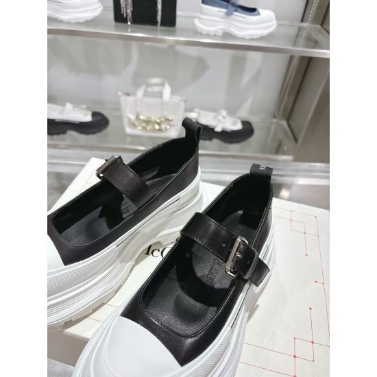 Top-quality Mary Jane Shoes Made of Genuine Leather