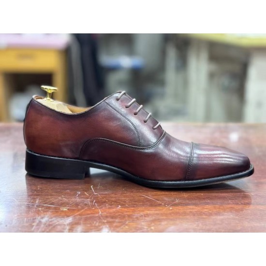 Custom Logo Low MOQ Genuine Leather Office Fashion High End Italian Quality Mens Shoes Casual Goodyear Welted Hand Sewn Classic