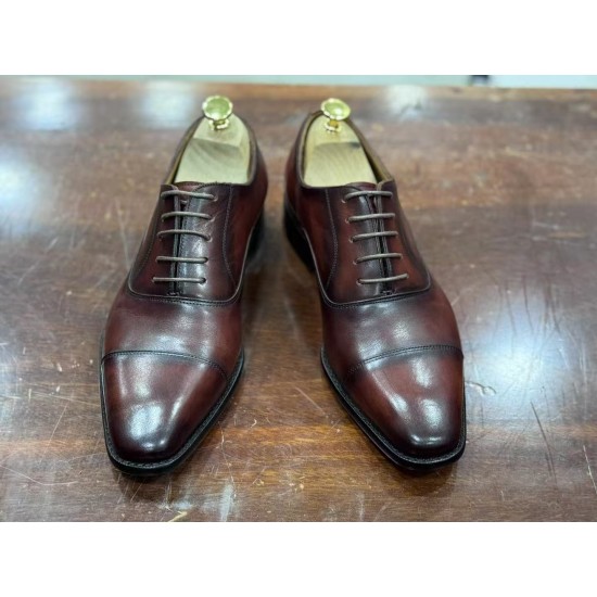 Custom Logo Low MOQ Genuine Leather Office Fashion High End Italian Quality Mens Shoes Casual Goodyear Welted Hand Sewn Classic