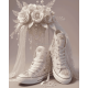 Elegant Wedding Sexy Rhinestone Flower Crystal Prom Shoes Satin White Ivory Lace Pearls Wedding Bridal Stunning Wedding Sneakers