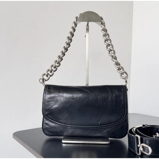 Luxurious Women's Cowhide Small Bag High Quality Black Portable Chain Handbag Black Large Tote Bag Zipper for Summer Autumn