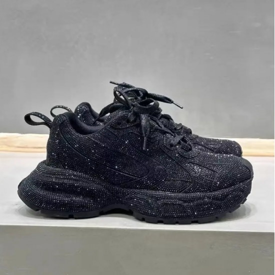 High Quality 2025 Women's Chunky Sneakers with Lace-Up Closure New Casual Style Fashion Walking Shoes Mesh Lining