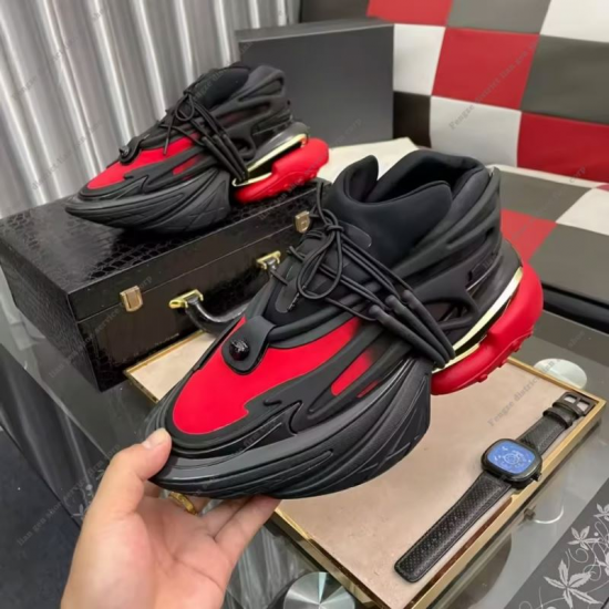 New Casual Vintage Color Matching Lace-up Outdoor Sneakers Breathable and Comfortable Walking Style Sneakers for Men