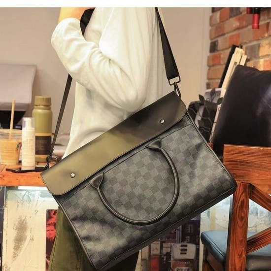 Leather Messenger Handbag Crossbody Bag for Men Purse iPad Bag for Business Office Work School with Adjustable Strap Black