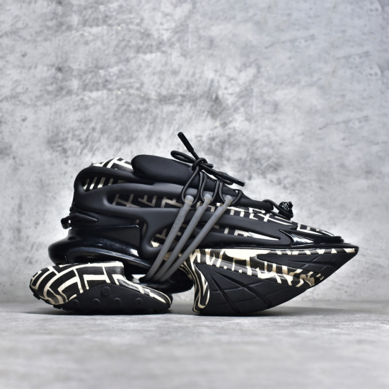 Branded for Balmain Space Spaceship Spring Mesh Thick-Soled Height-Increasing Sports Dad Shoes