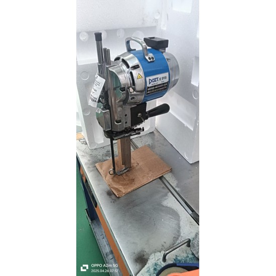 DT-3 Industrial  Auto-sharpening Cloth Cutting Machine